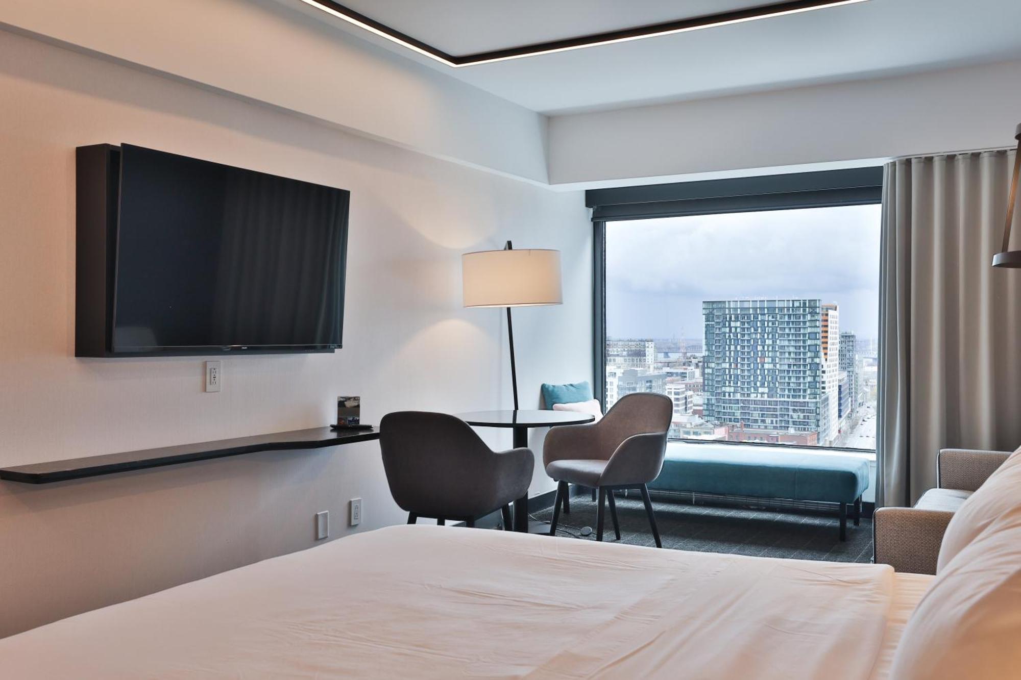 Hotel Bonaventure Монреал Екстериор снимка